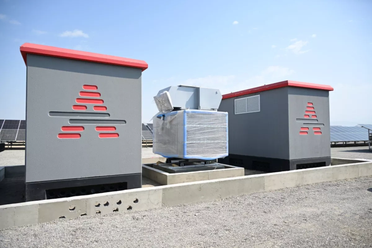 Azerbaijani president inspects “Shams 1”, “Garbi Ufug” solar plants in Nakhchivan PHOTO