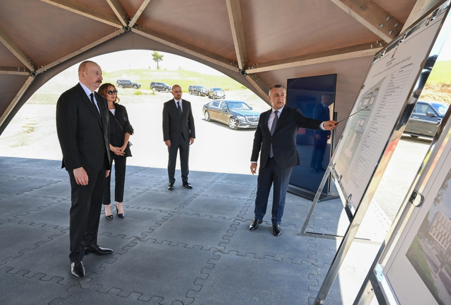 President Ilham Aliyev, First Lady Mehriban Aliyeva view construction of Jabrayil District Central Hospital building (PHOTO)