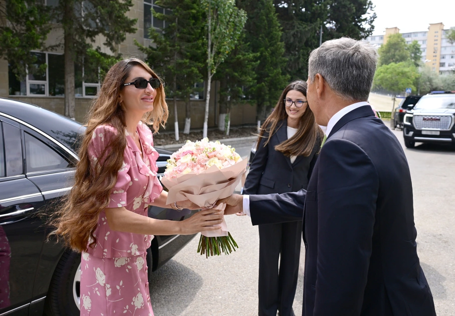 First VP Mehriban Aliyeva and her daughters, Leyla Aliyeva and Arzu Aliyeva, attend opening of nursery-kindergarten No. 352 in Baku (PHOTO)