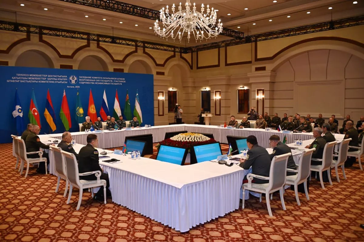 Kazakhstan decorates Azerbaijani top general for defence cooperation between two states PHOTO