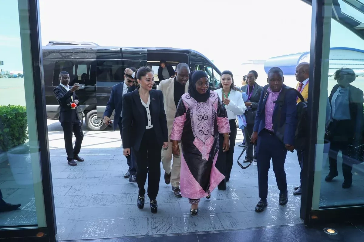 Mozambique speaker joins 20th OIC session in Azerbaijan
