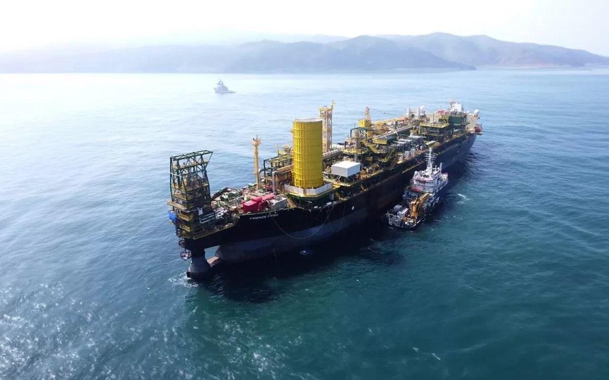 Azerbaijan's state oil company enters Africa with Baleine stake PHOTO