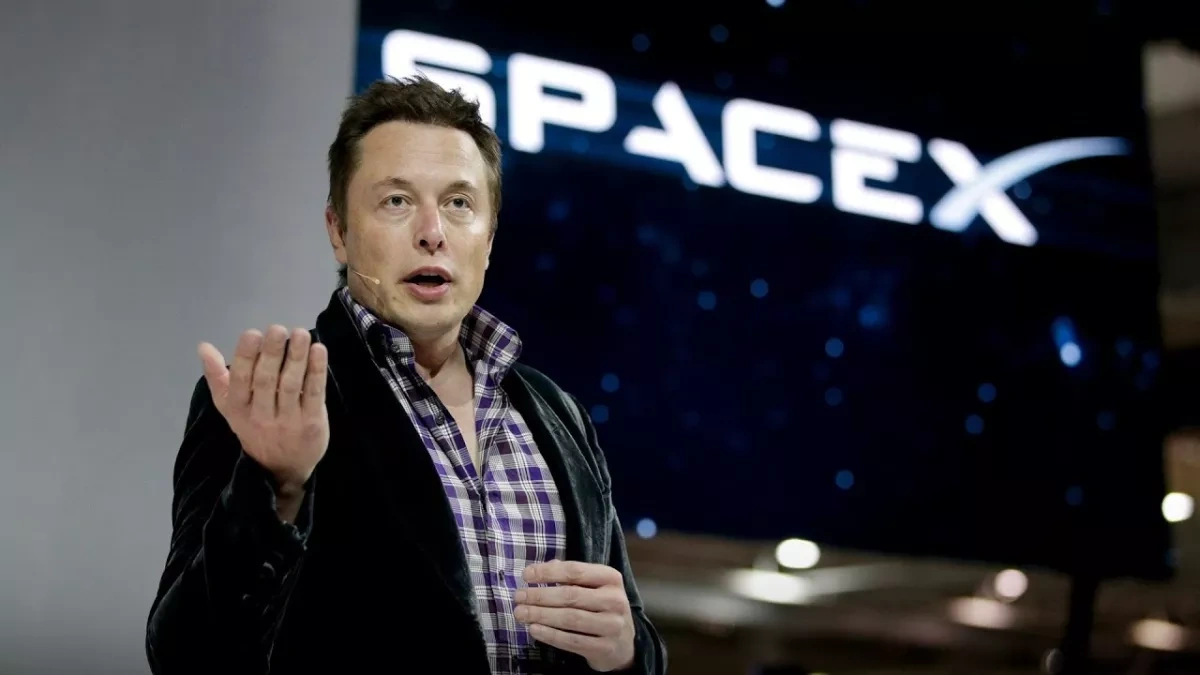 Ukraine thanks Elon Musk and SpaceX for blocking Starlink access to Russian drones