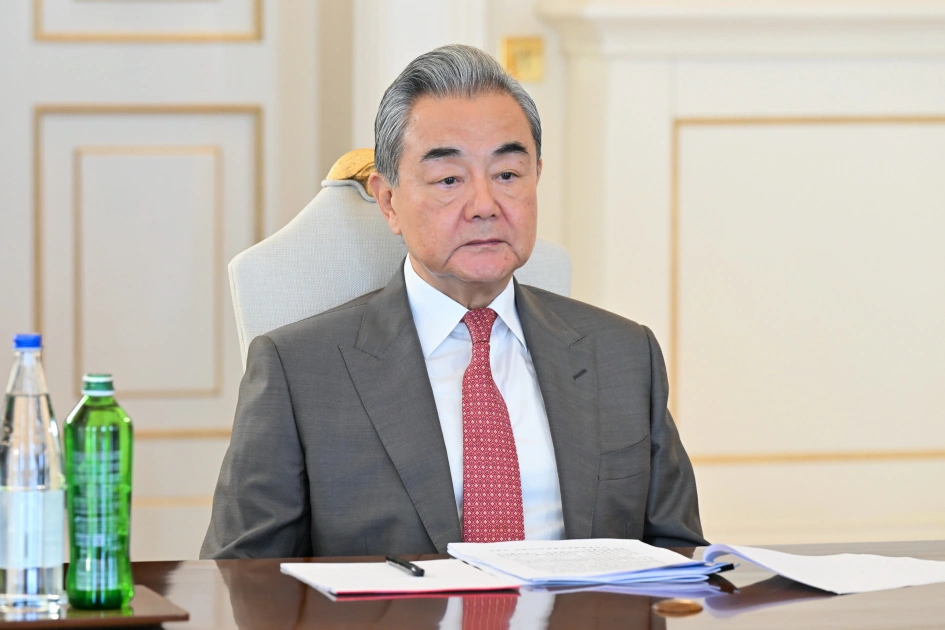 President Ilham Aliyev receives member of Political Bureau of Central Committee of Communist Party of China (PHOTO)