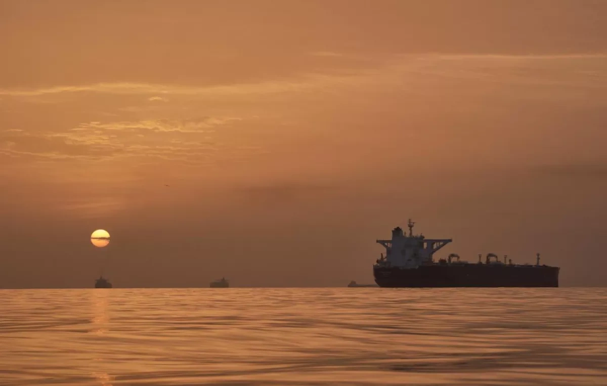 Iran signals possible Hormuz transit limits for nations backing US sanctions