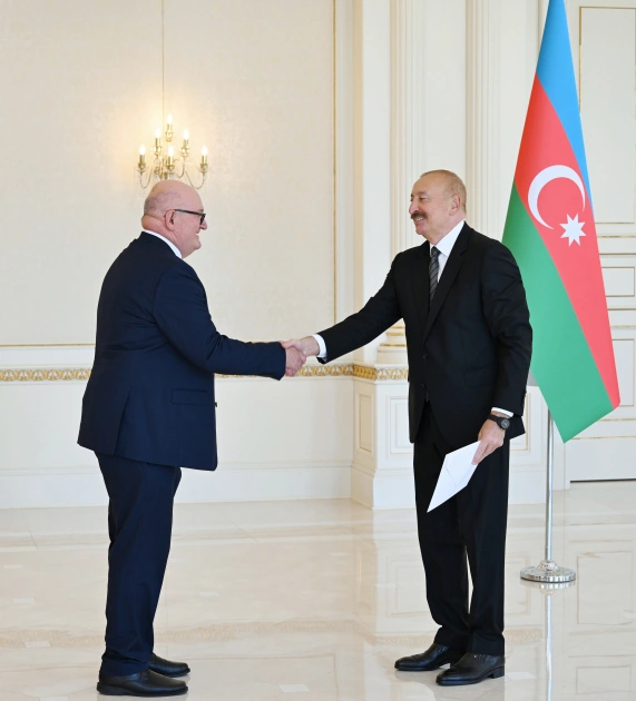 New UK ambassador to Azerbaijan looks forward to strengthening strategic partnership