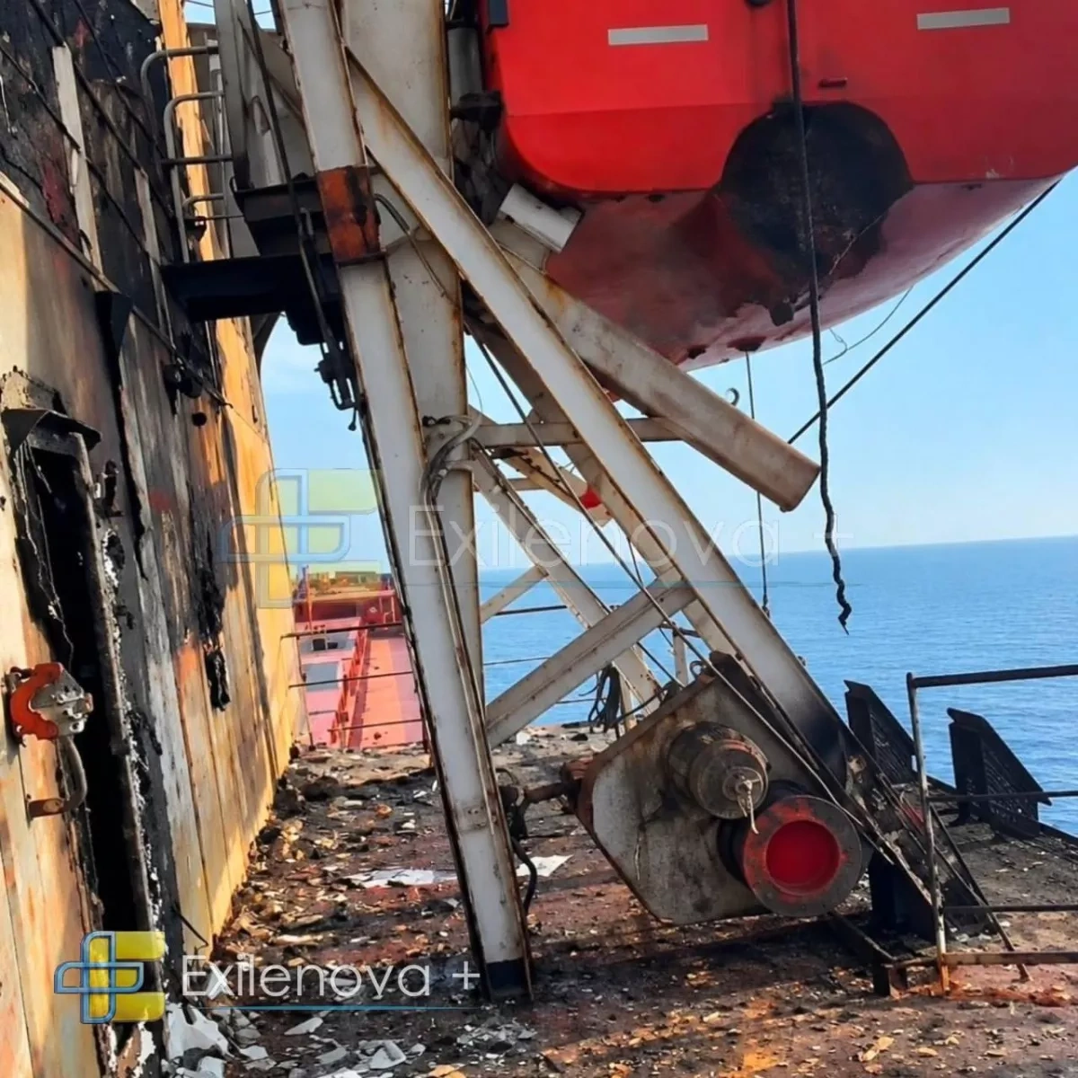 What remains of Aroyat bulk carrier after Ukrainian strike PHOTO