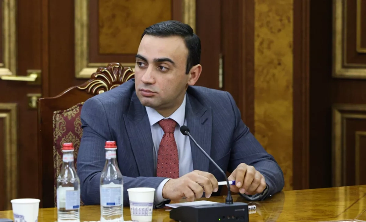 Pashinyan’s office slams Russian oligarch for alleged Church exploitation photo