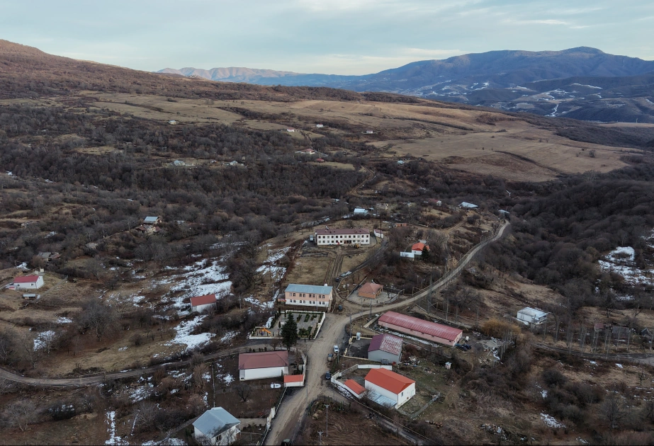 President Ilham Aliyev inspects reconstruction progress in Chapar Village, Aghdara district (PHOTO)
