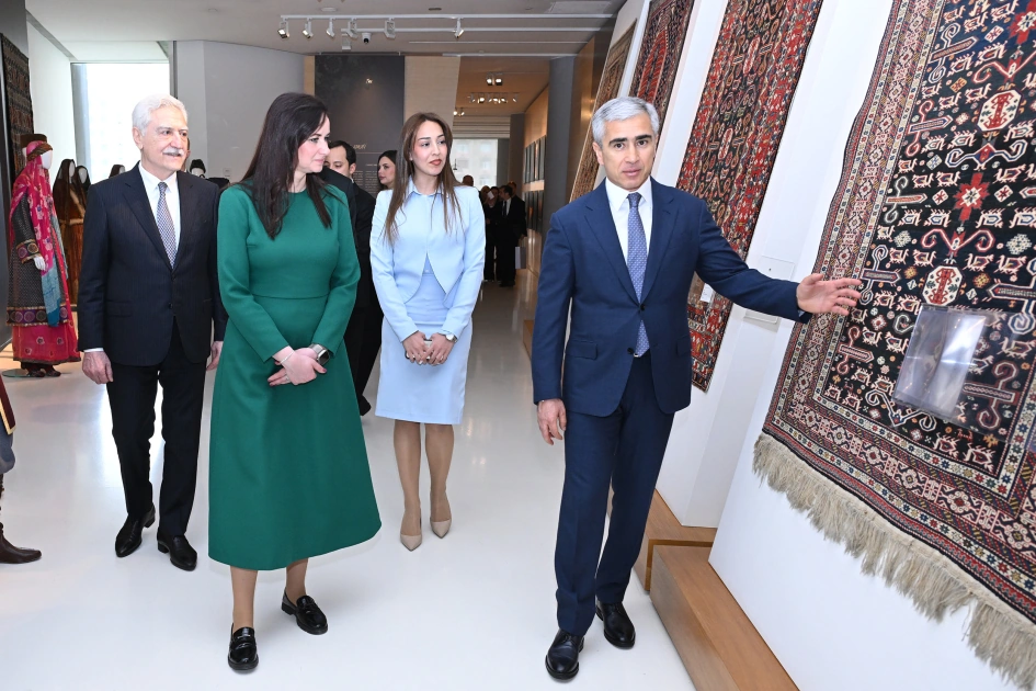 Lithuanian Prime Minister Inga Ruginienė visits Heydar Aliyev Center (PHOTO)