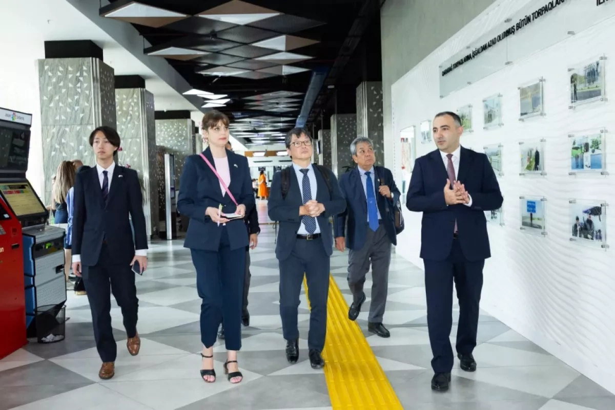 Japanese delegation visits ASAN Service Centre in Baku, Azerbaijan