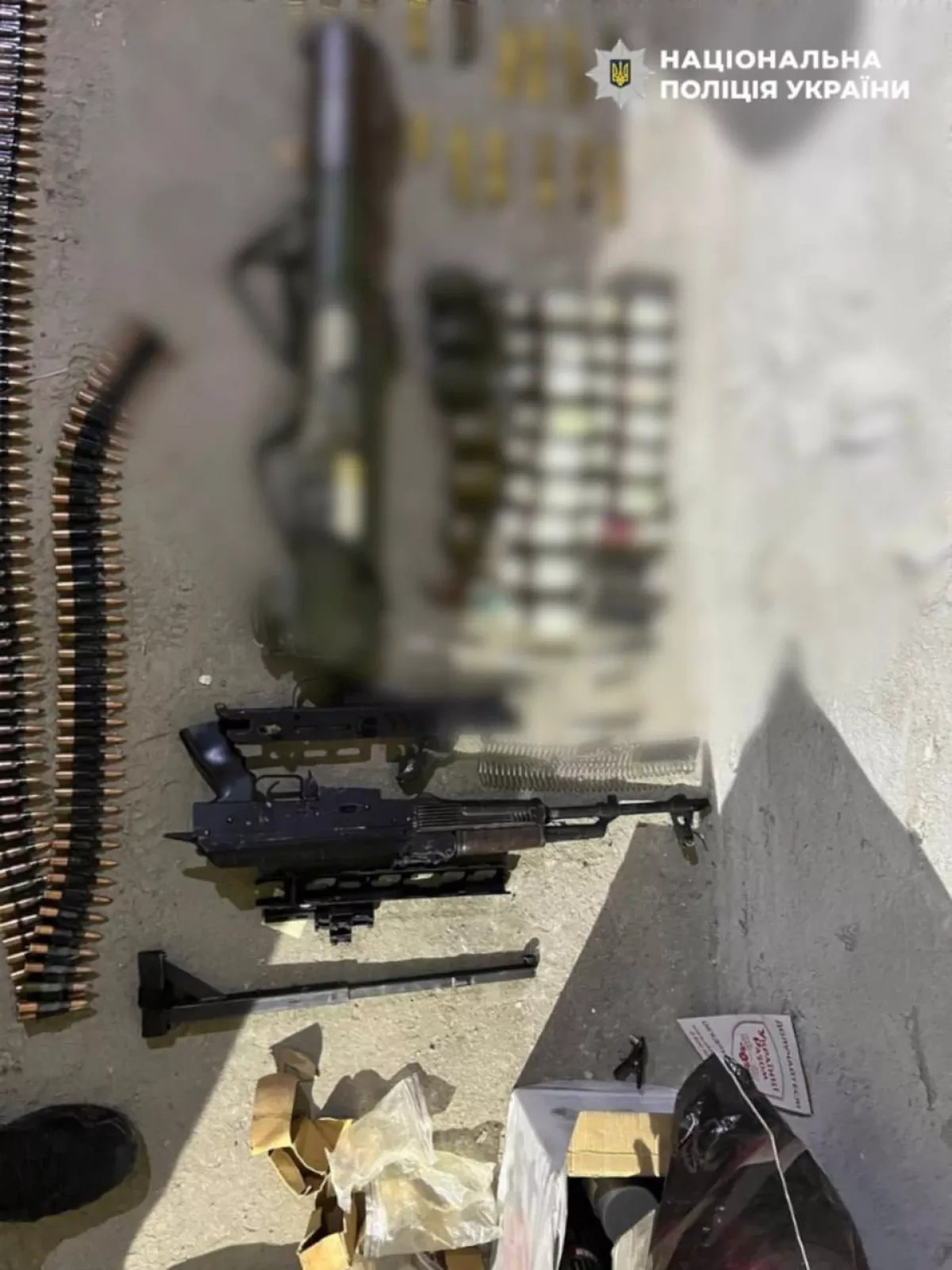 Ukraine police uncover 20 weapons caches in nationwide crackdown Photo