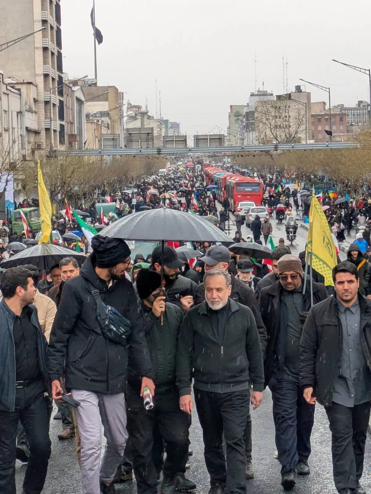 Iran’s FM touts national resolve at Quds Day marches despite explosions PHOTO / VIDEO
