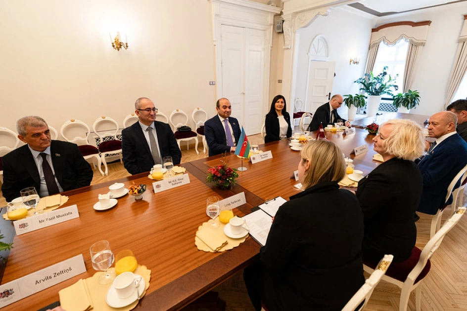 Azerbaijan's parliamentary delegation meets with Latvian Speaker of Saeima (PHOTO)