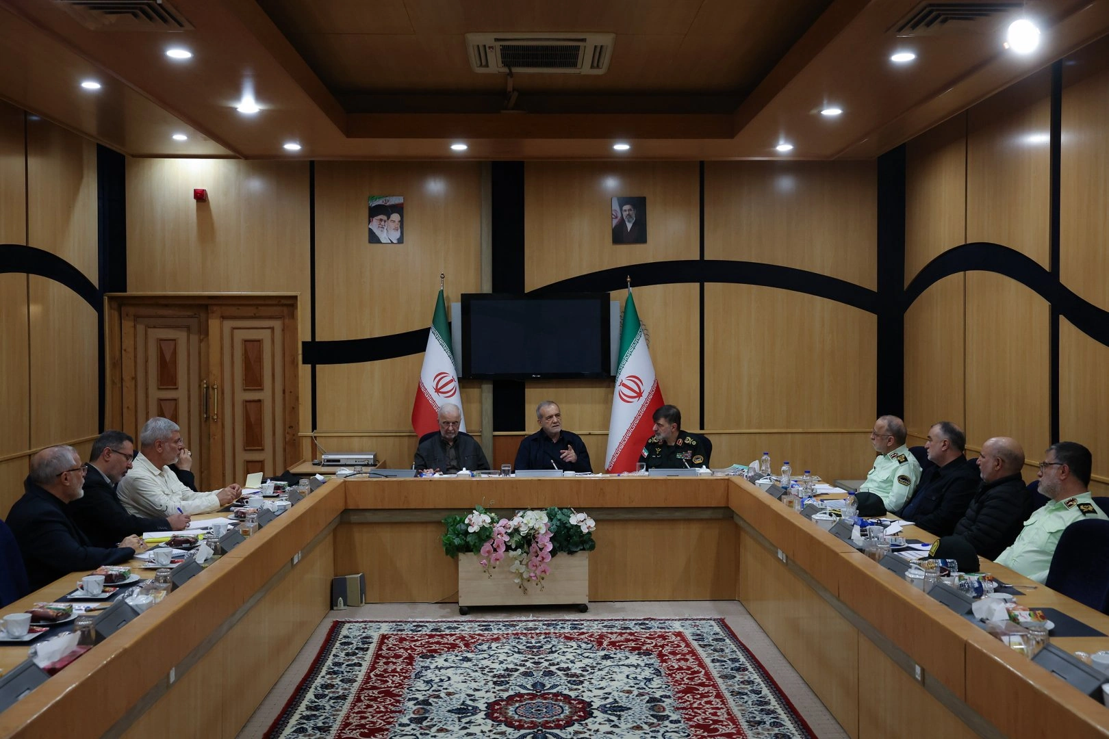 President Pezeshkian discusses Iran’s strategic choices amid tensions