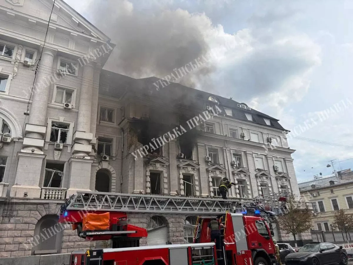 Seven injured in Russian drone strike on Kyiv’s SBU headquarters PHOTO/VIDEO/UPDATED