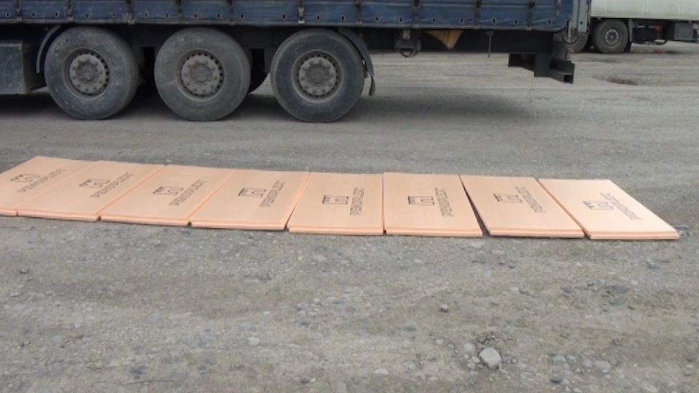 Azerbaijan exports goods to Armenia following customs procedures (PHOTO)