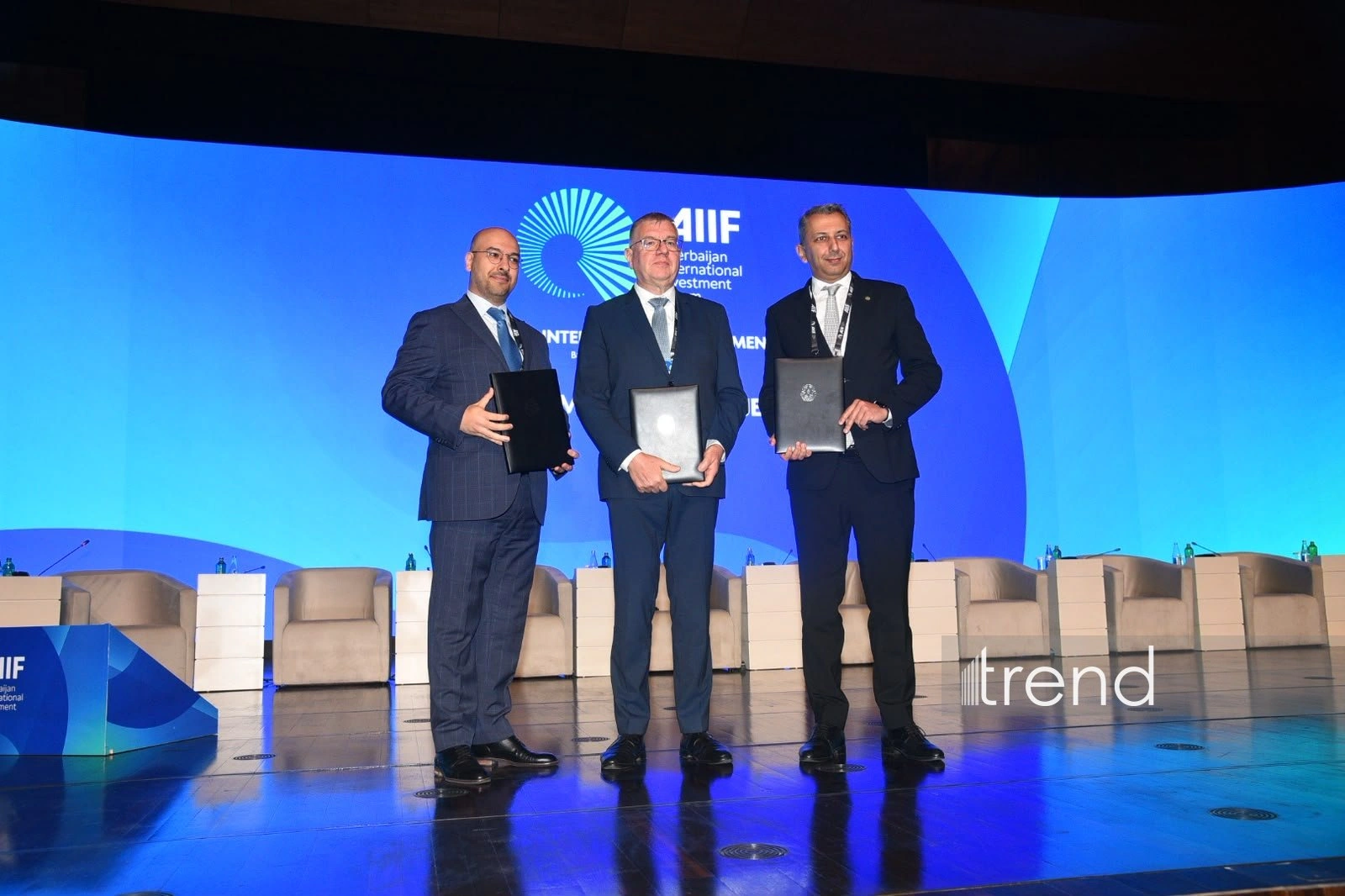 2nd Azerbaijan International Investment Forum hosts signing of multiple documents (PHOTO)