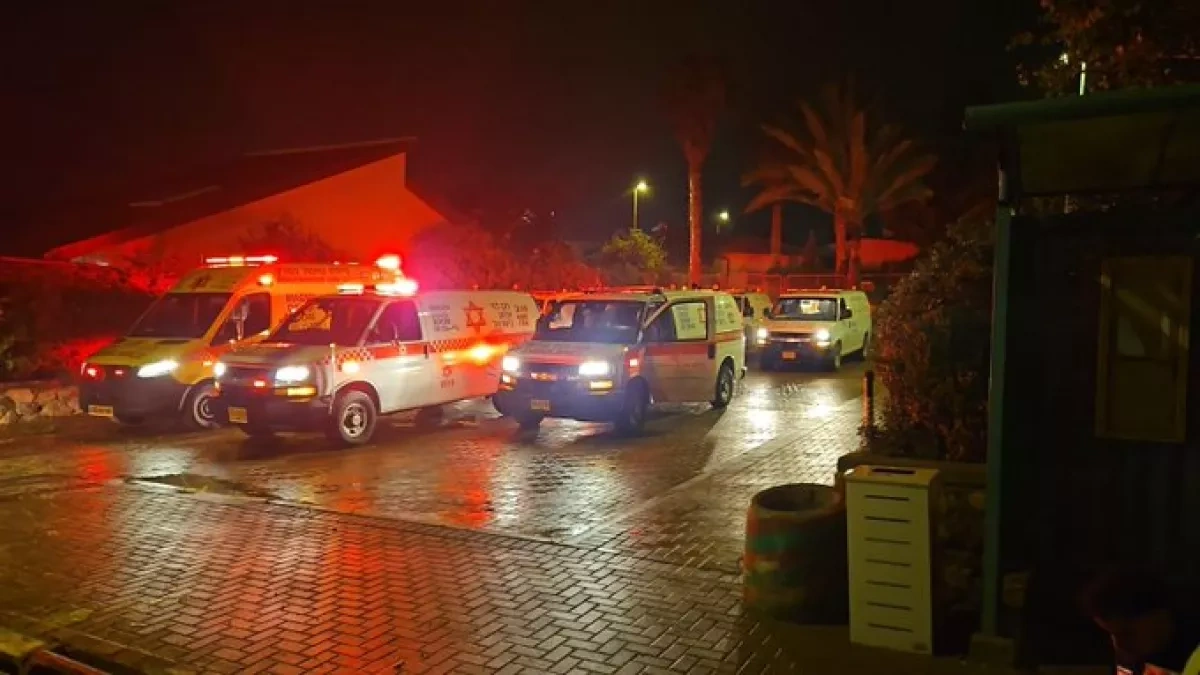 Dozens hurt as missiles strike Israel's Arad city