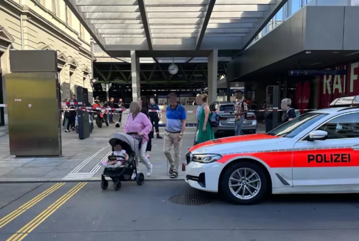 Several injured in knife attack outside Swiss train station