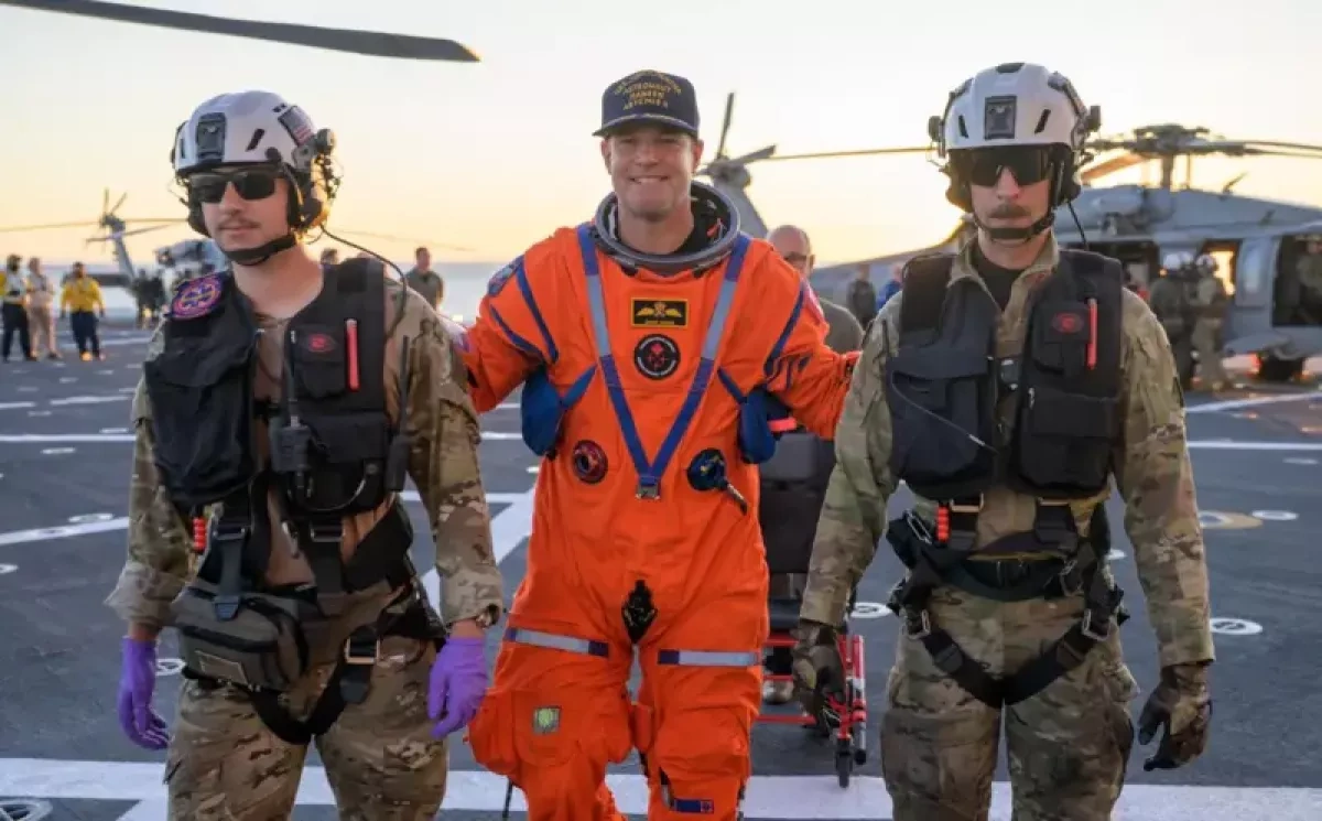 Artemis II astronauts return to Earth after historic 10-day lunar mission PHOTO / VIDEO