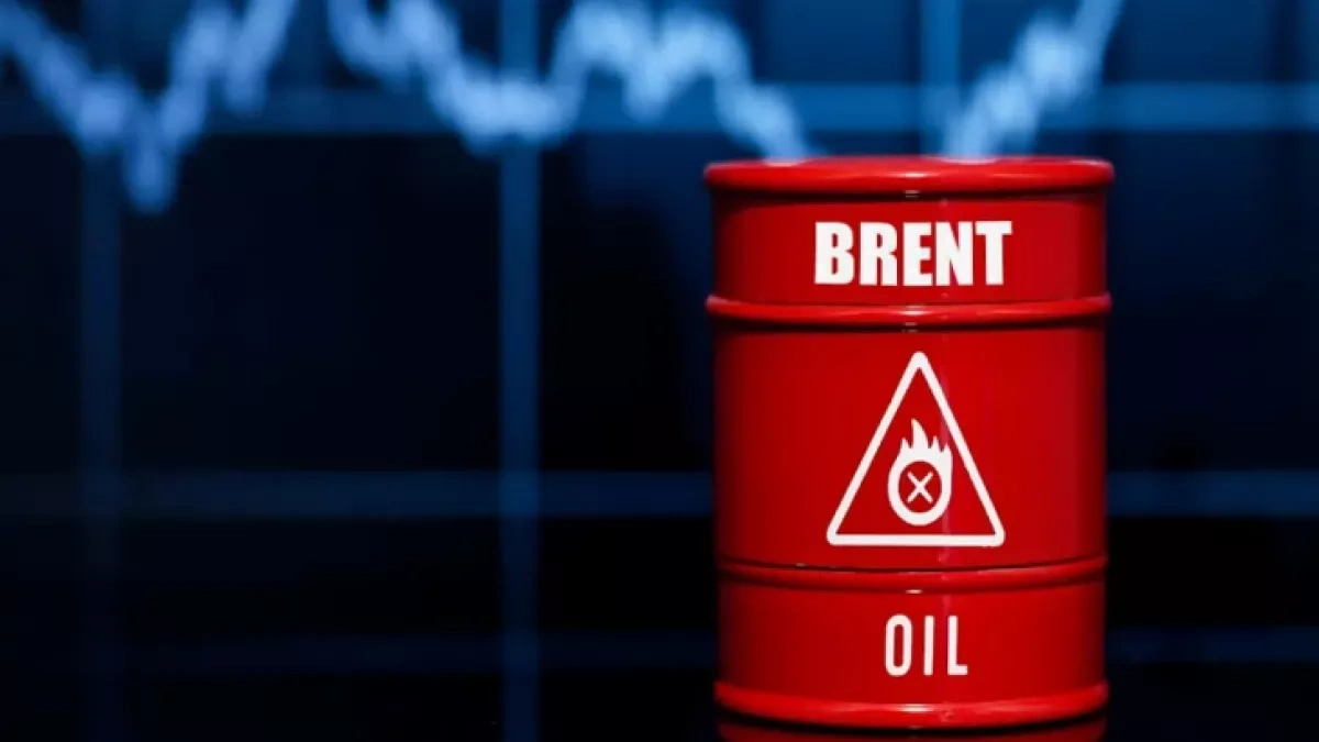 Oil prices fall 4% to three-month lows amid preliminary Iran deal
