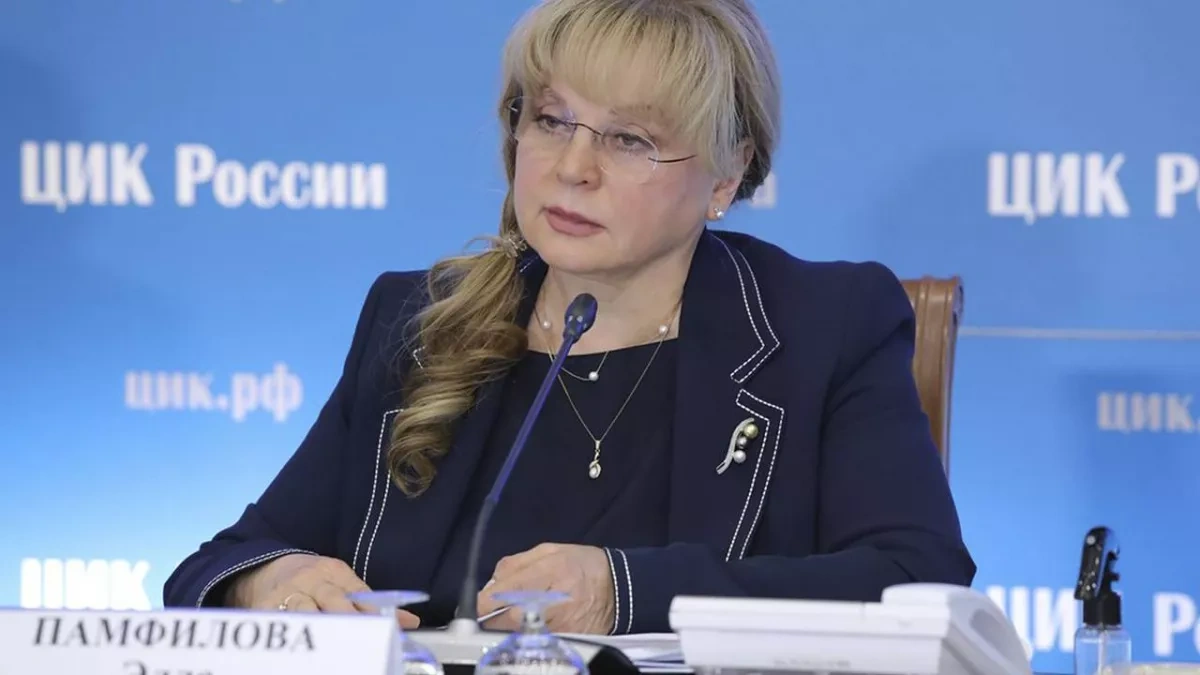 Russian election chief says enemies preparing for "decisive battle"