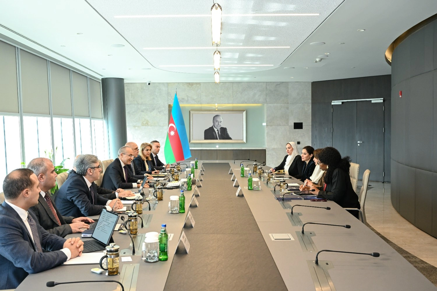 Azerbaijan, DCO discuss expanding digital cooperation (PHOTO)
