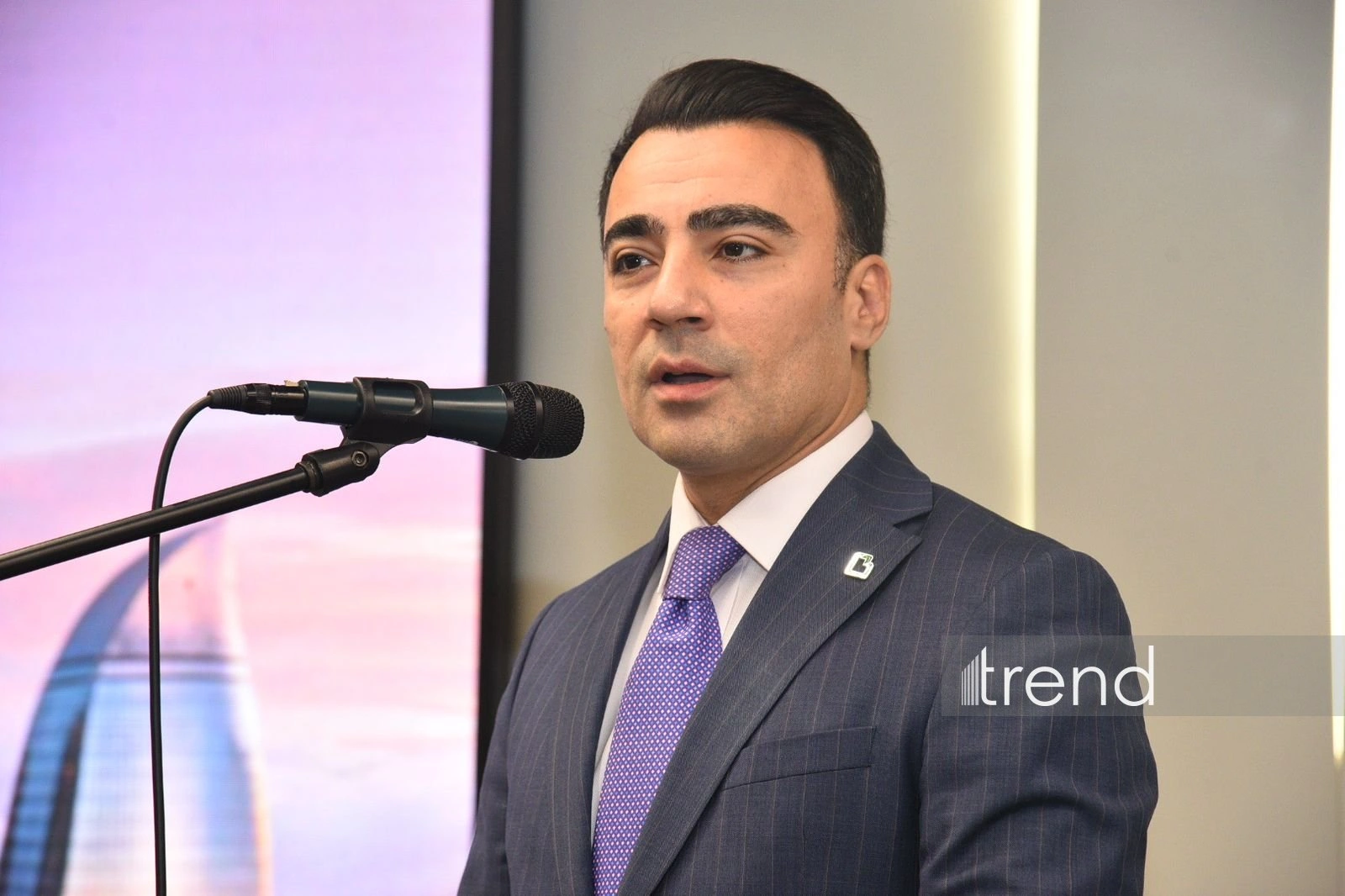 Baku Stock Exchange lowers minimum debt market requirement for microfinance bodies