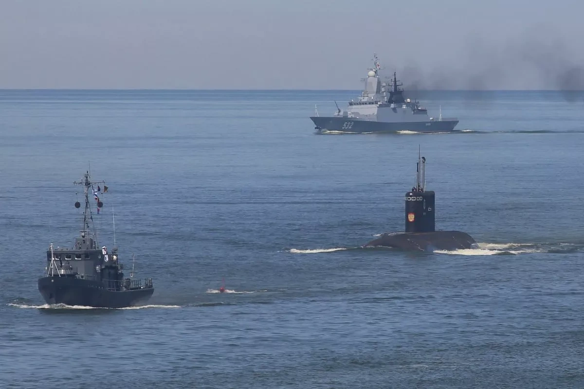 WSJ: Russia sends submarine to protect tanker Marinera in North Atlantic