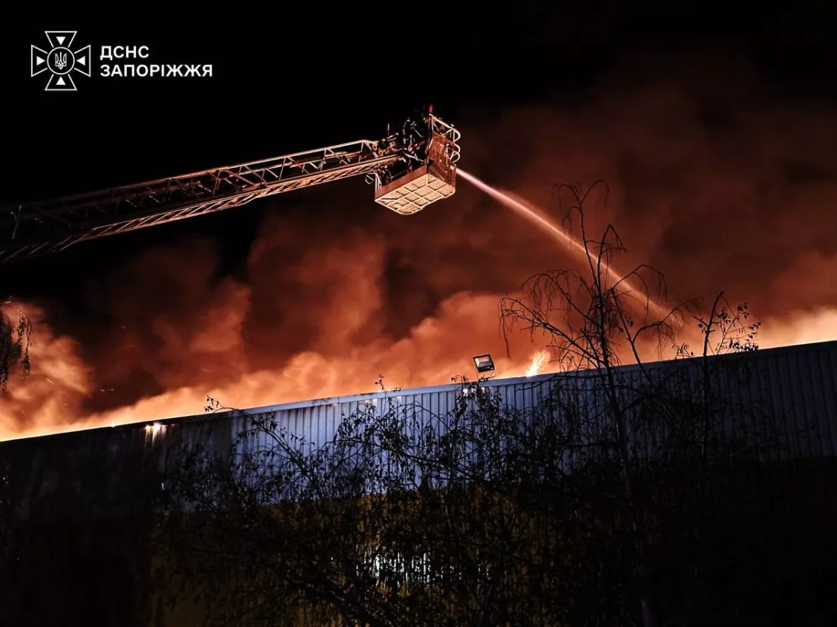 Two injured in Russian attack on Amstor shopping centre in Ukraine