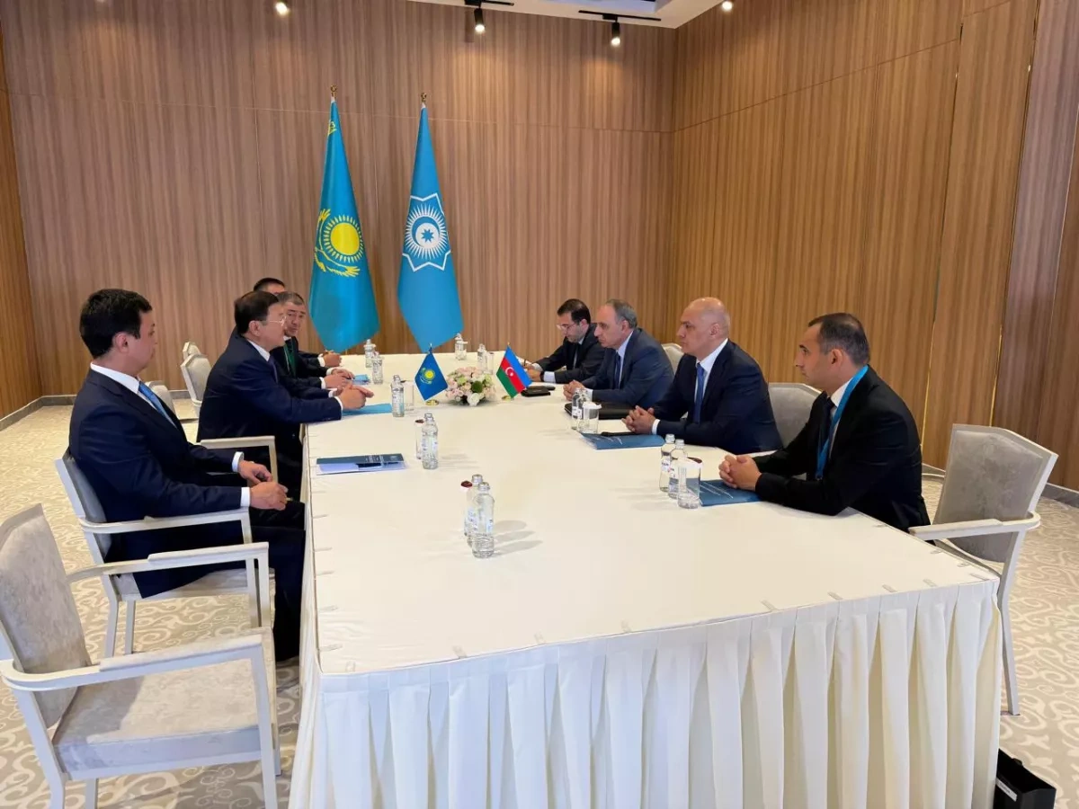 Azerbaijan, Kazakhstan pledge to expand prosecutorial cooperation PHOTO