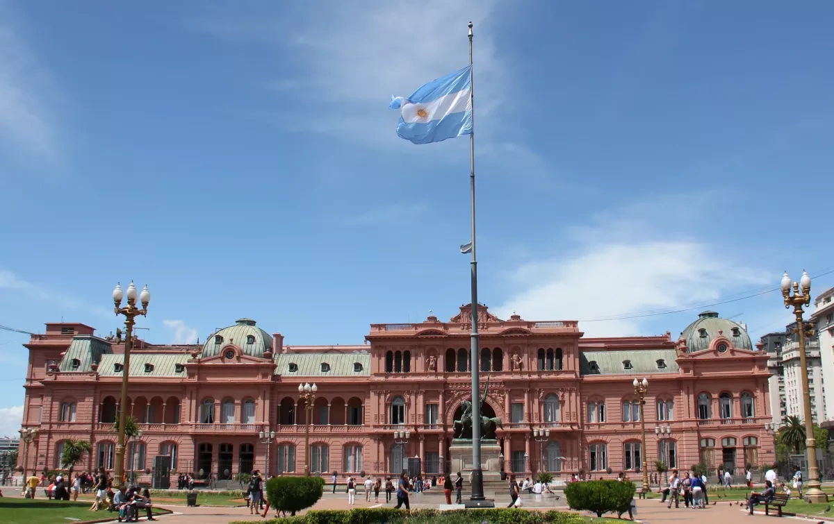 Argentina plans "golden passport" scheme to attract foreign investment