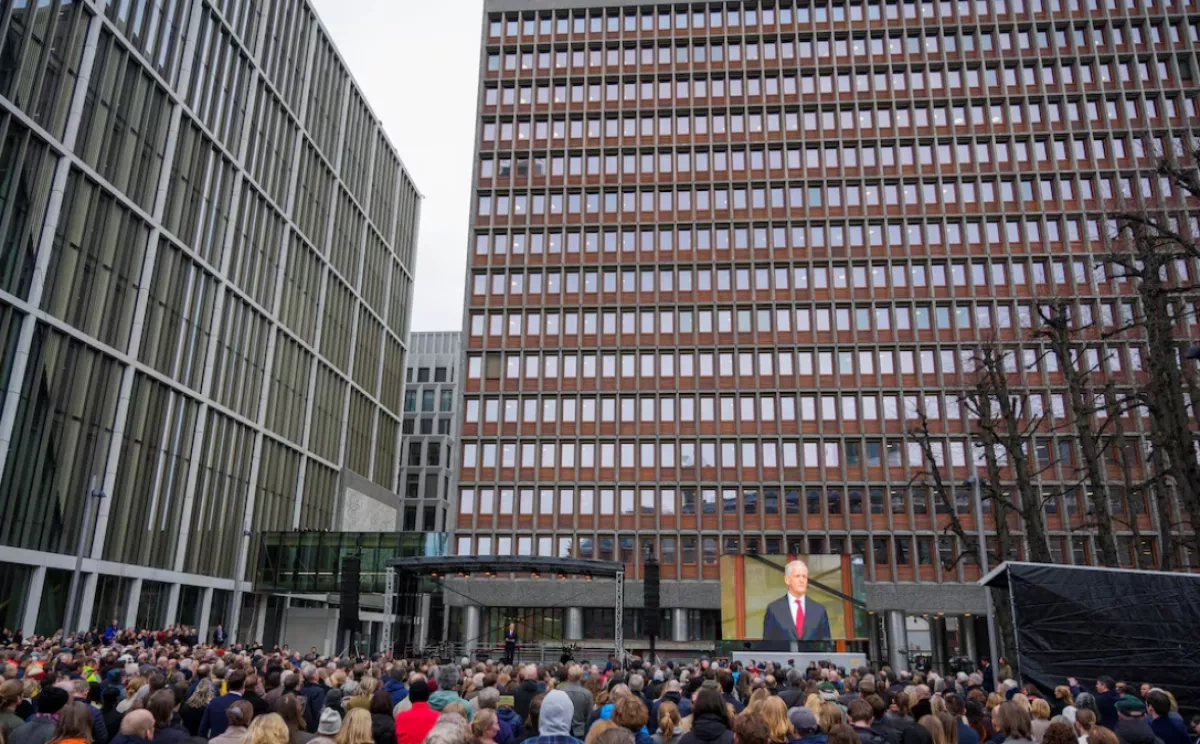 Norway reopens government quarter 15 years after Breivik attacks