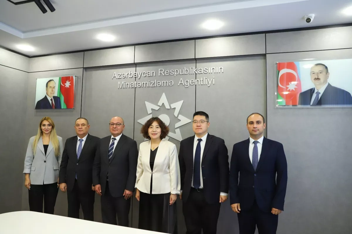 Azerbaijan, China discuss cooperation on humanitarian demining PHOTO