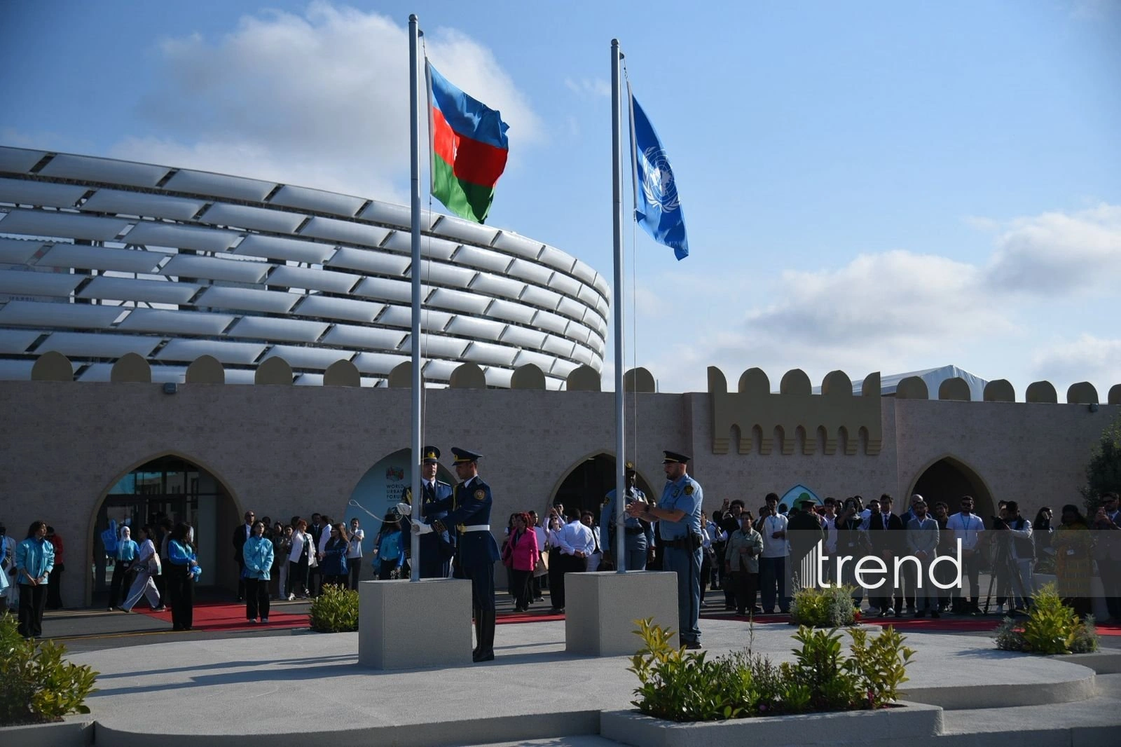 WUF13 hosts ceremony of lowering flags of Azerbaijan and UN (PHOTO)
