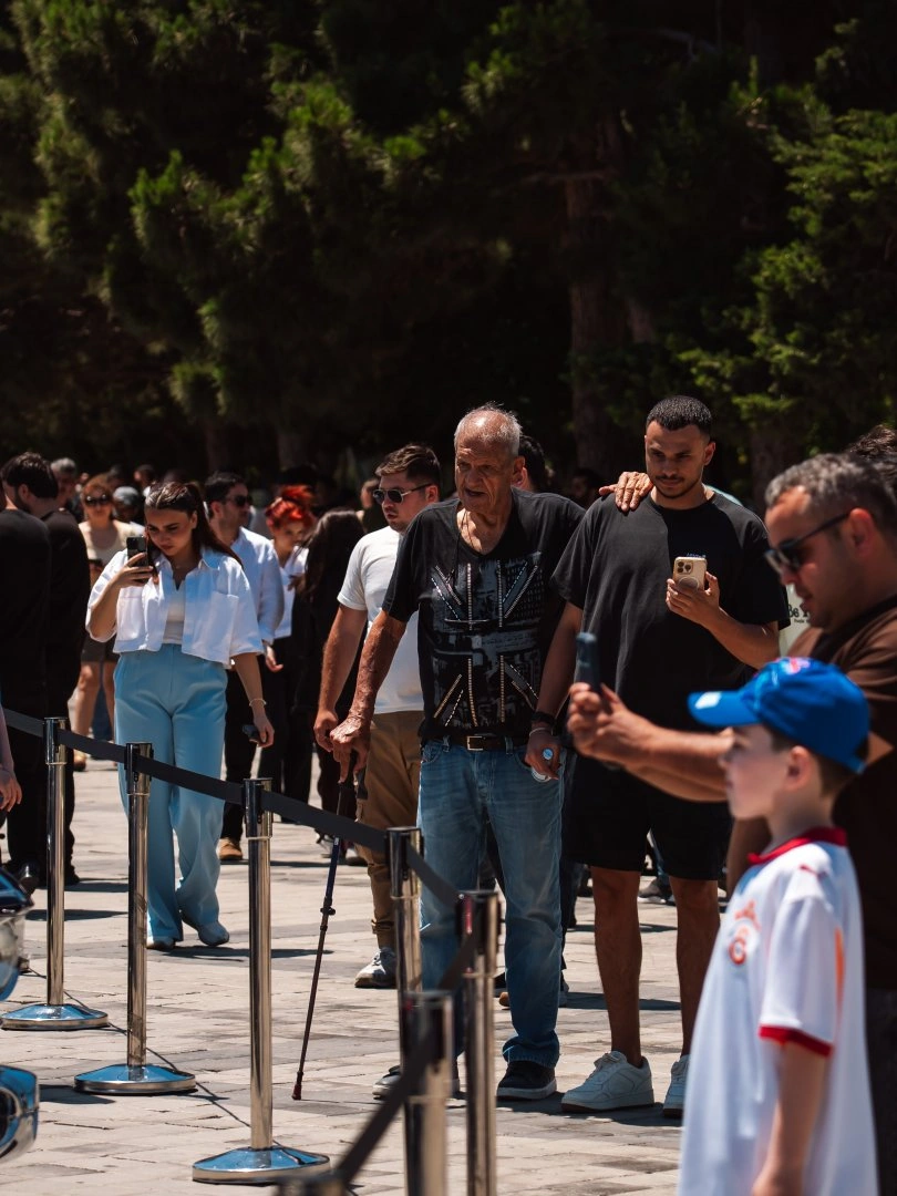 Baku hosts successful Classics & Supercars Festival (PHOTO/VIDEO)