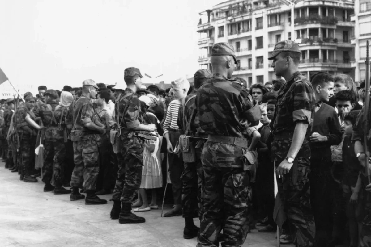 Archives against Paris: Algeria prepares legal offensive Article by Middle East Online