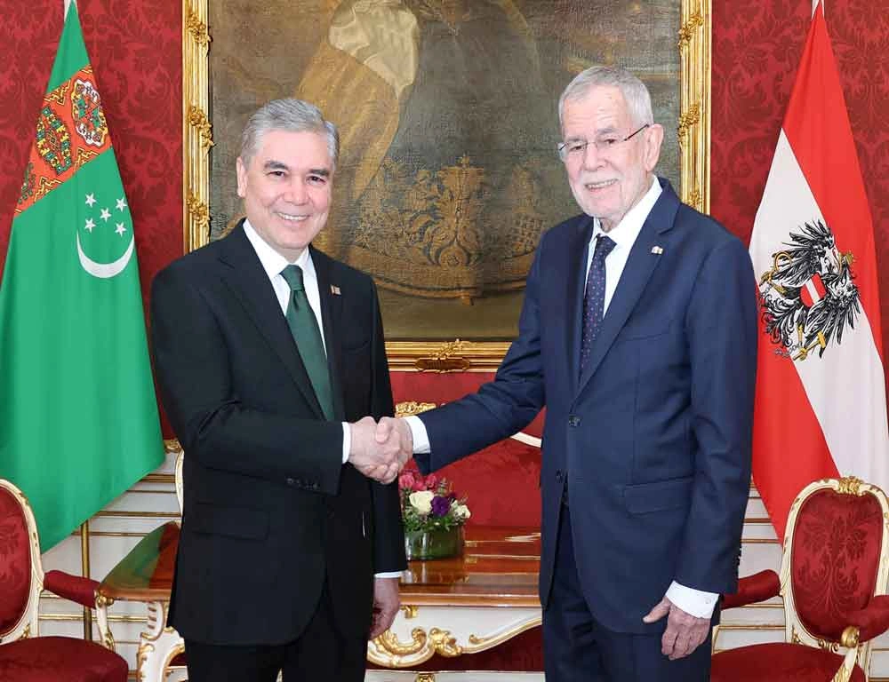 Chairman of Turkmenistan’s Halk Maslahaty meets President of Austria