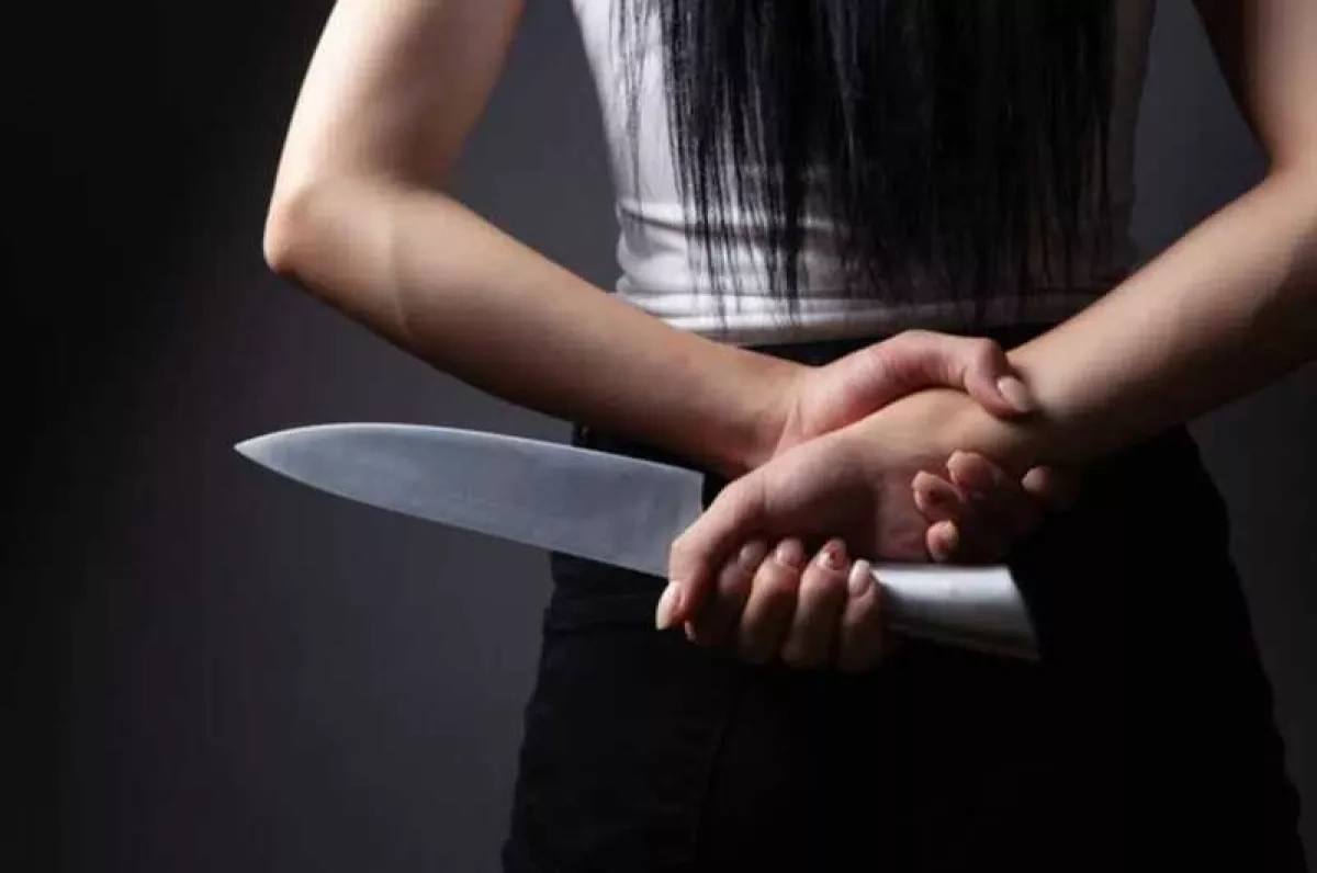 Schoolgirl attacks two sisters with knife in Ufa, Russia