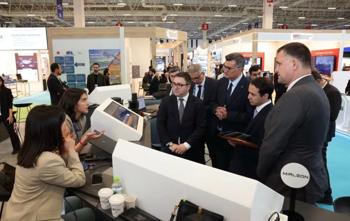 Azerbaijan, Türkiye strengthen defence cooperation at SAHA-2026 PHOTO