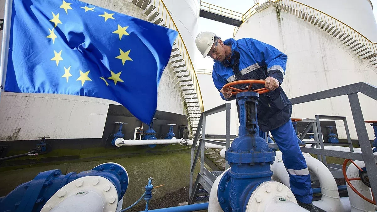 EU ambassadors approve gradual phase-out of Russian gas by 2027