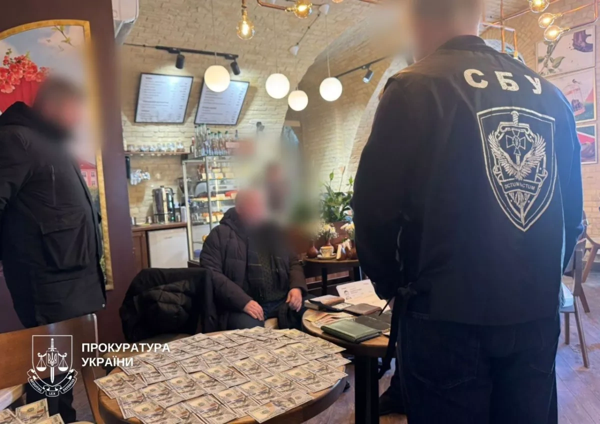Kyiv official suspected of taking bribes to remove conscripts from wanted list Photo