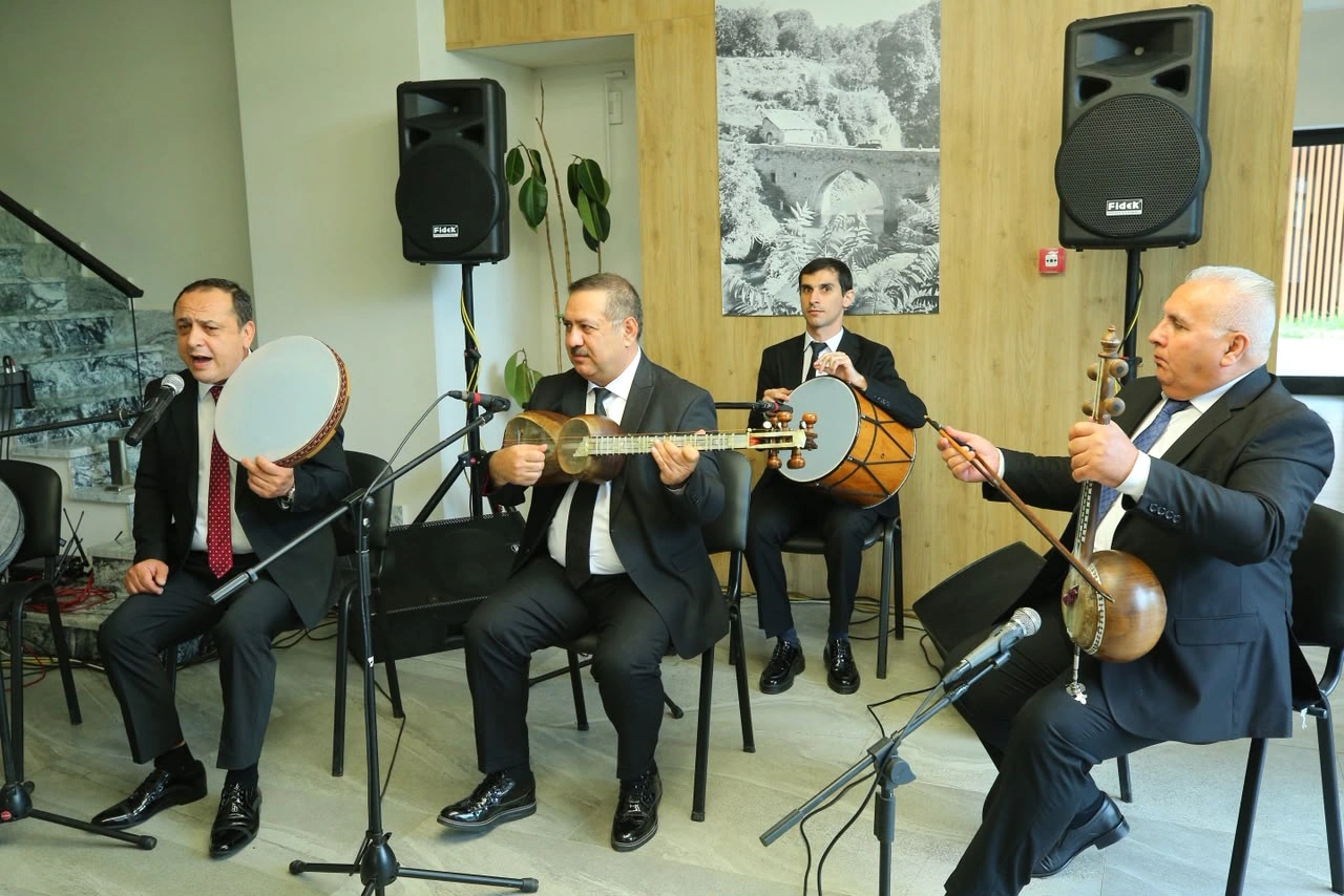 Azerbaijan's Shusha features Circassian music performances (PHOTO)