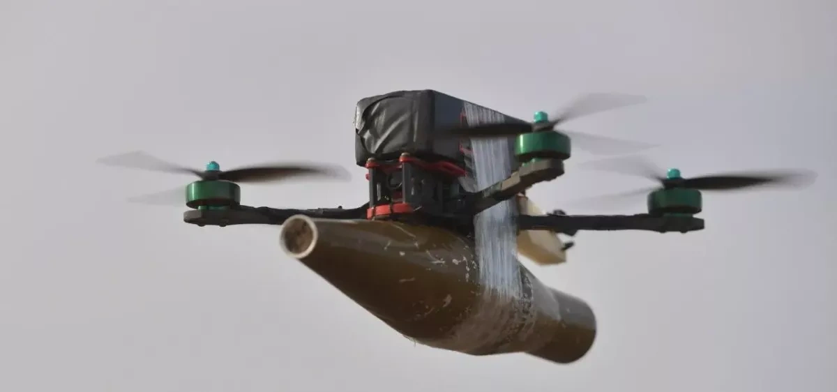 Moscow fast-food restaurant displays guide on spotting drones PHOTO