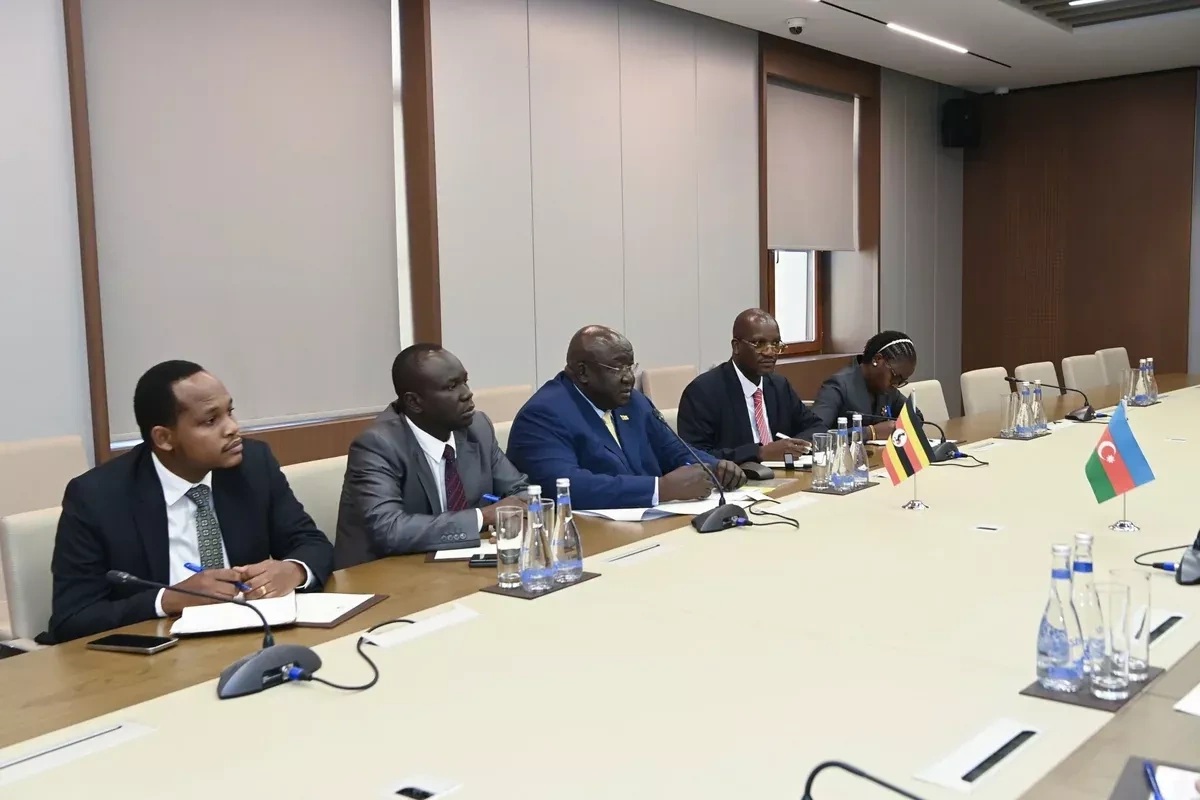 Azerbaijan, Uganda keen to expand bilateral cooperation PHOTO