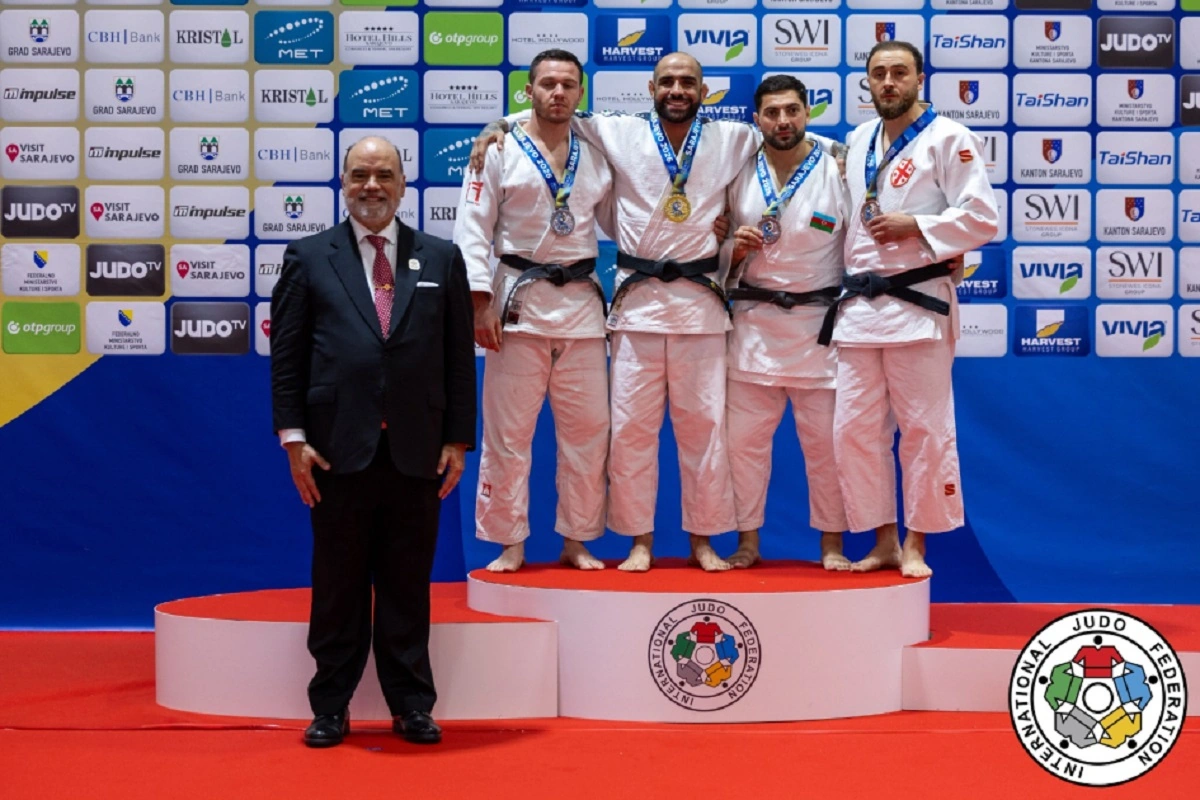 Azerbaijani veteran judoka becomes world champion