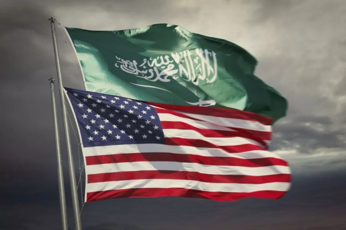 FT: US refuses Saudi request for air cover amid Houthis' advance