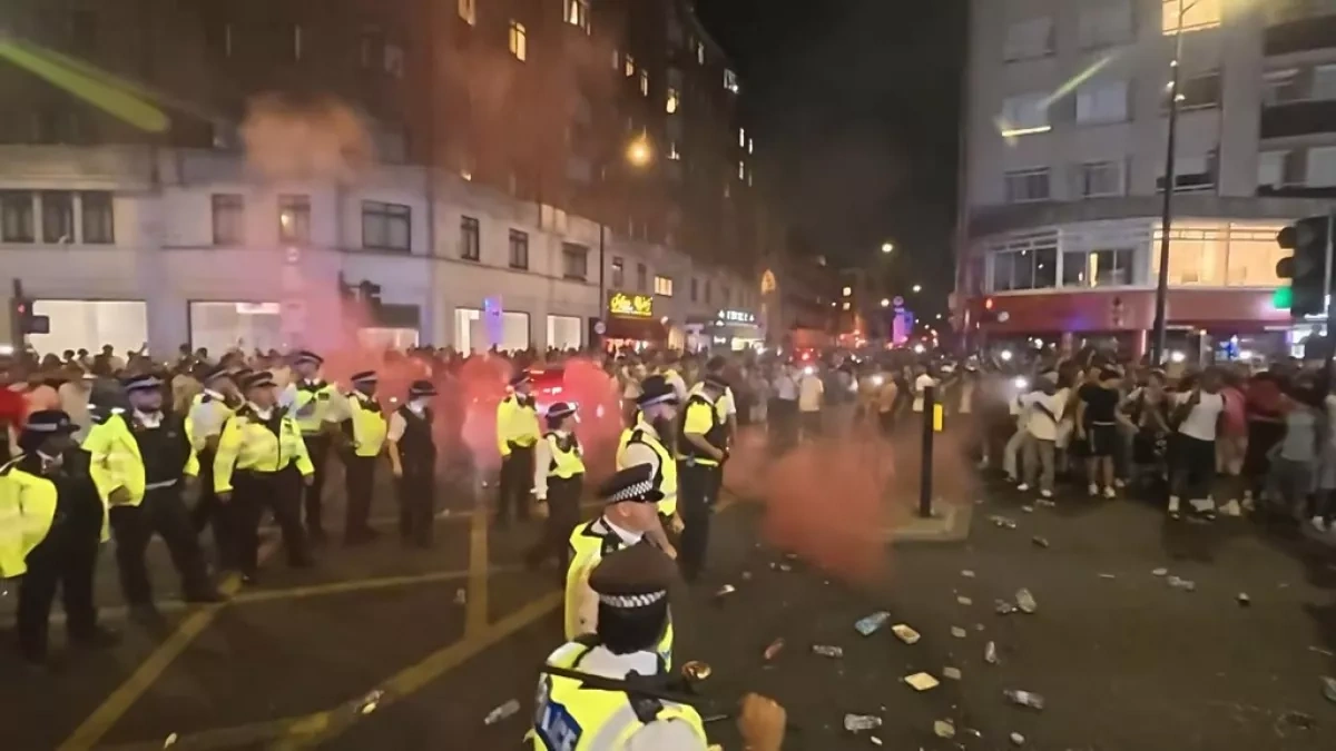 France's World Cup win followed by clashes in London, four arrested PHOTO / VIDEO