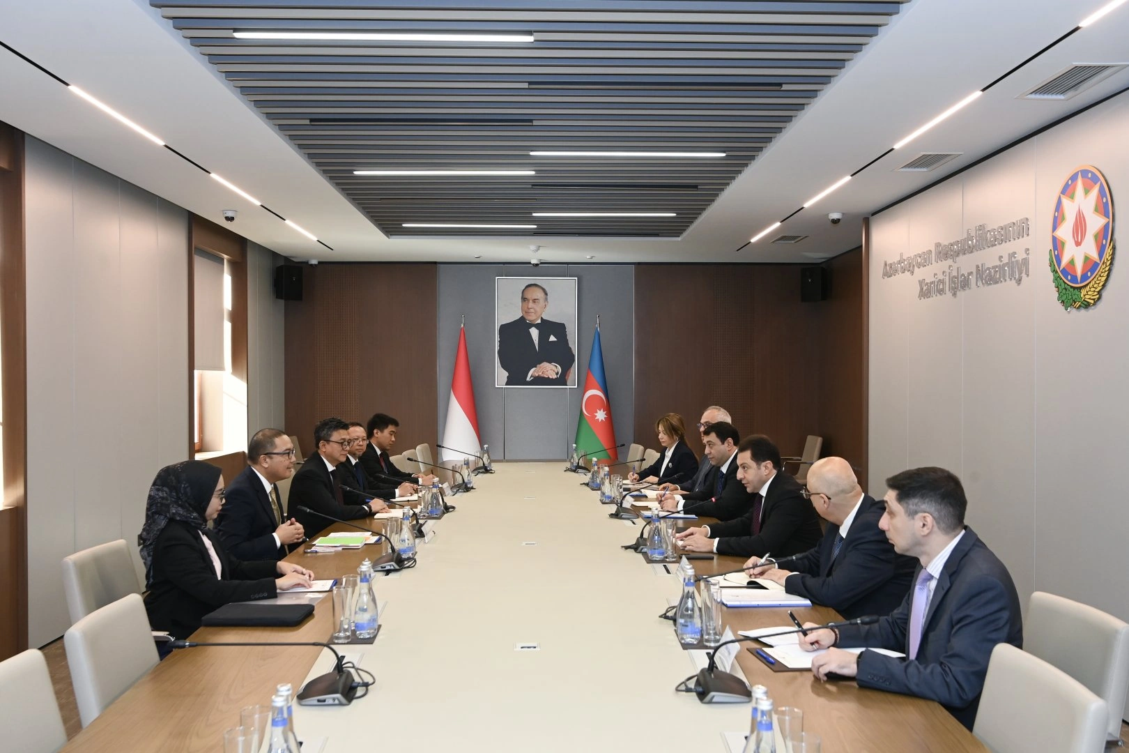 Azerbaijan, Indonesia discuss preparations for 2027 OIC Summit (PHOTO)